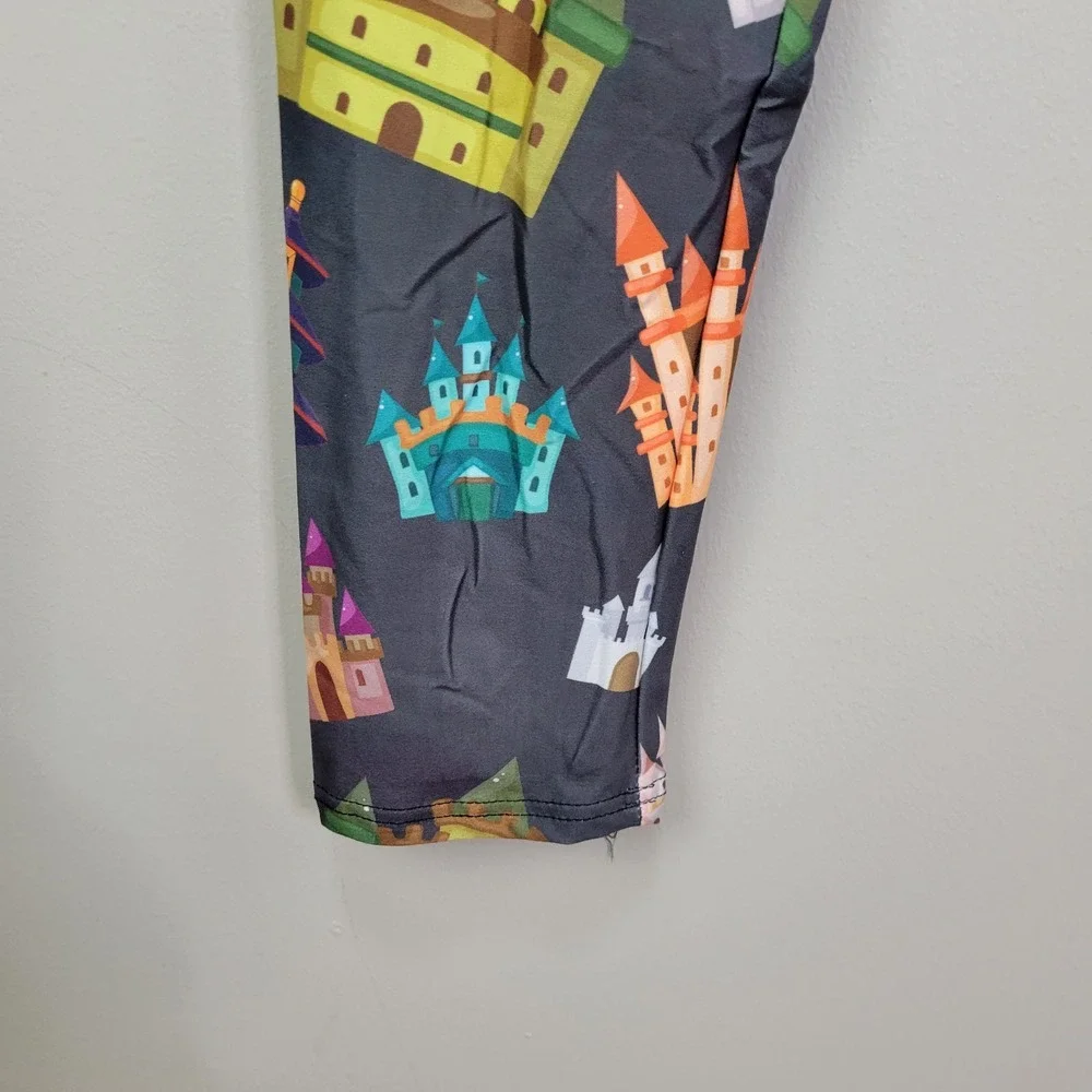 Dren Designs Castles Galore Polyester‎ Spandex Ankle Leggings Plus Size